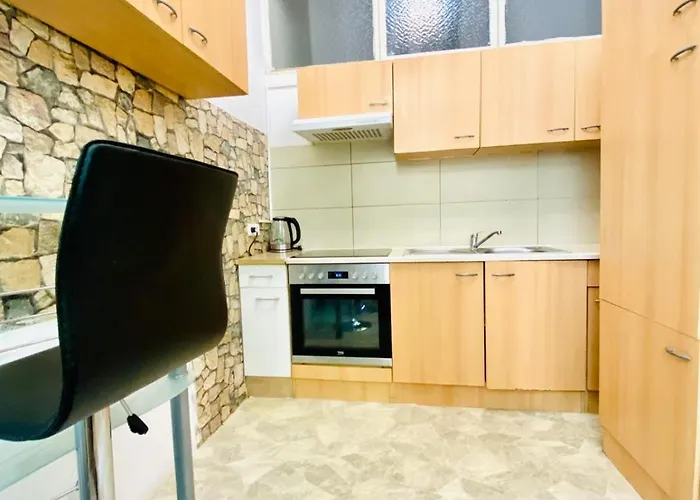 Appartement Comfy 3br In Prime Location